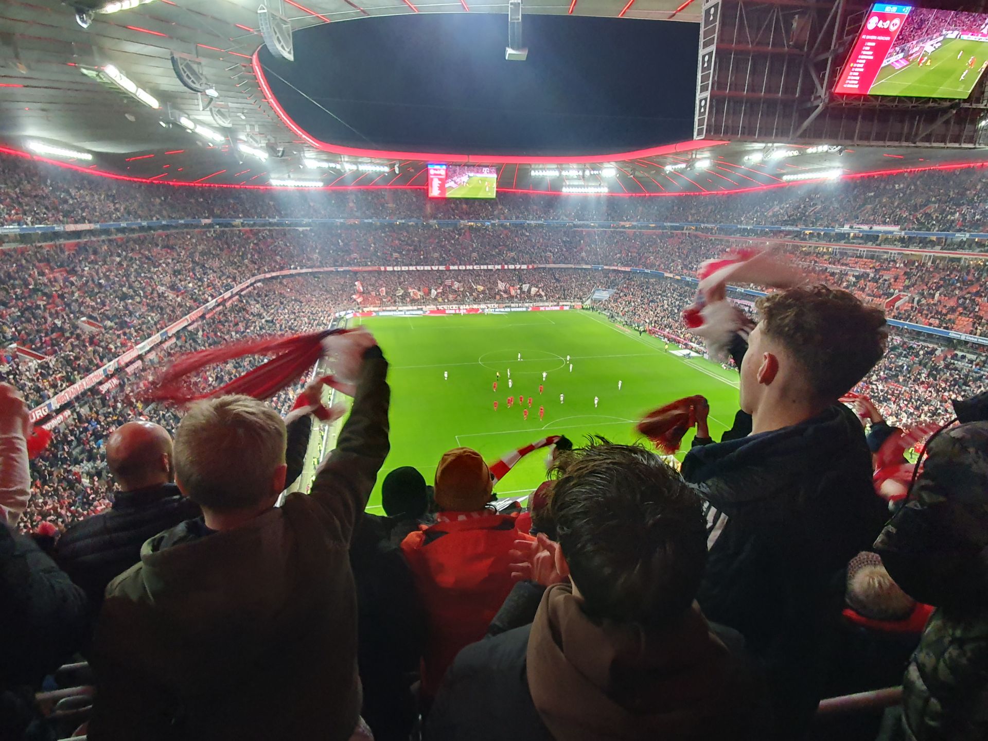 Realschule Simbach fährt zum Topspiel nach München