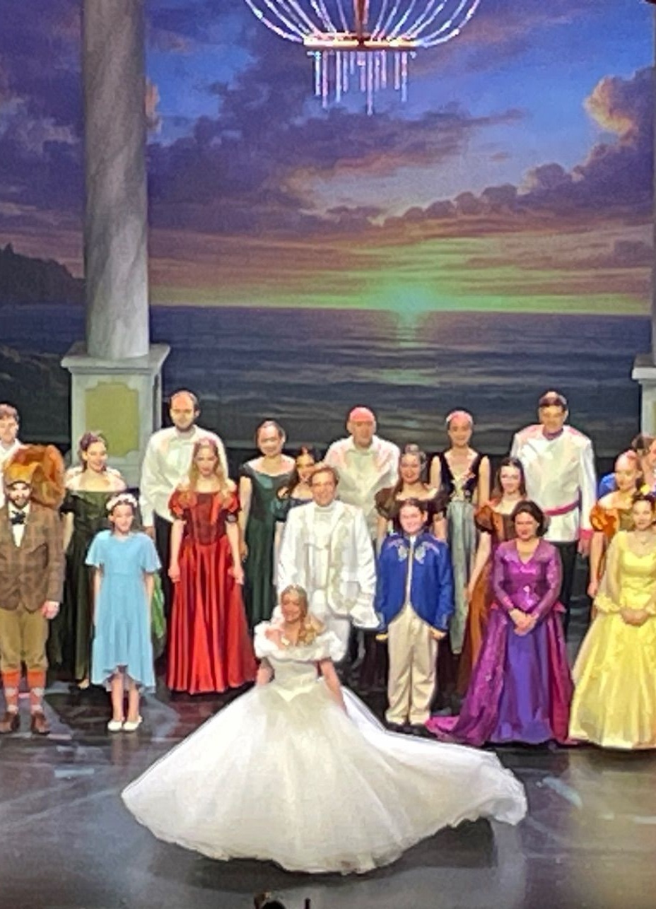 Realschüler besuchen „Cinderella – Musical“ im Deutschen Theater in München
